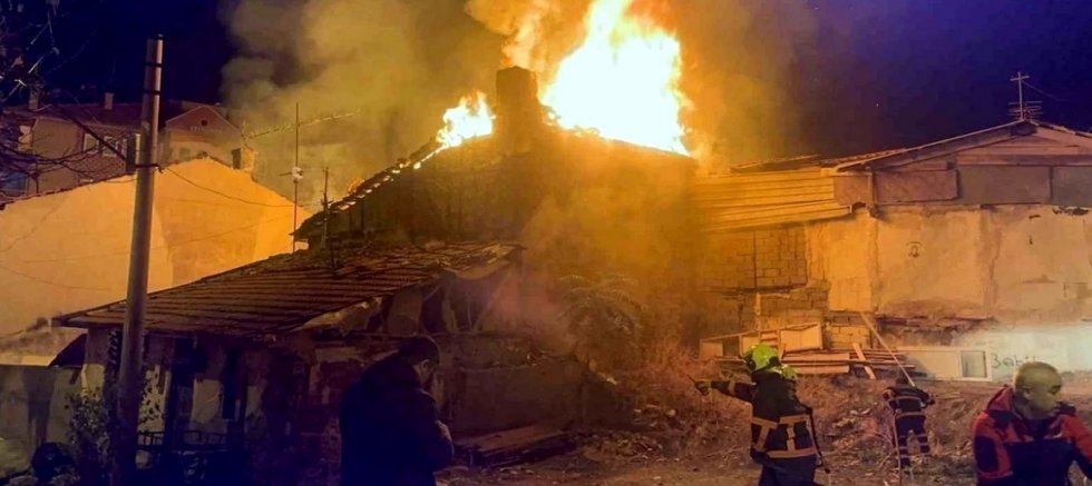 ÇANKIRI’DA YANGIN OLUR BİZ YANGINA GİDERİZ.